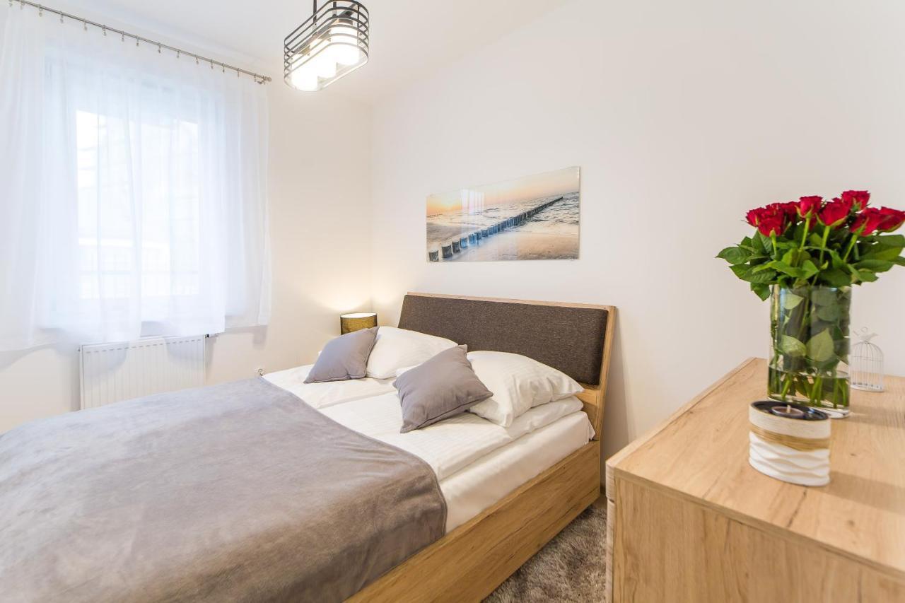 Feniks Spa Apartaments 12 By Jantar Apartamenty Kolobrzeg Kołobrzeg Exterior foto
